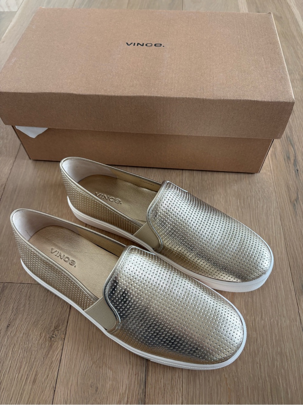 Vince Metallic Champagne Slip-On Sneaker - NWT - Picture 5 of 8